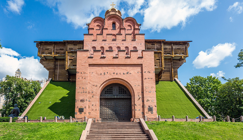 b73078cd63aa6e459dbda687d3f13674_p08_z4_2_shutterstock_1467407783_zoloti_copy.jpg